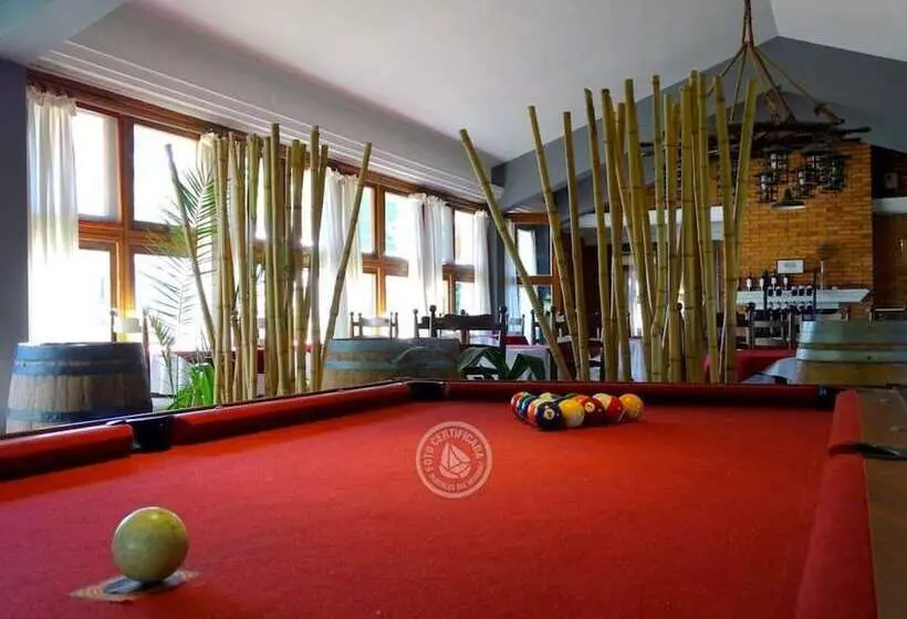 Retkeilymaja Hosteria Del Pescador