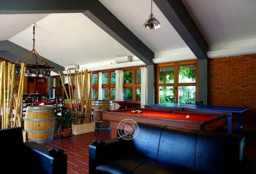 Общежитие Hosteria Del Pescador