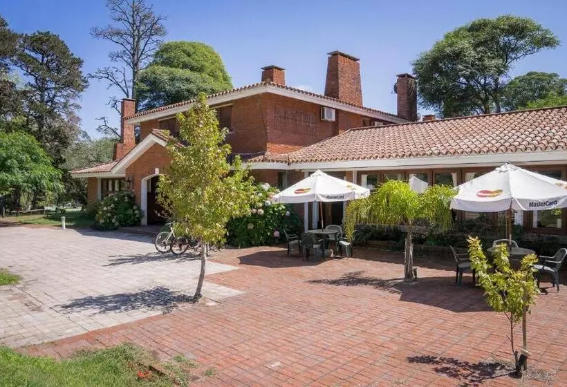 Retkeilymaja Hosteria Del Pescador