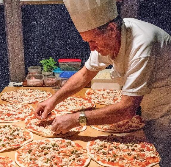 ホテル Agriturismo Selvella