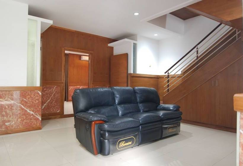 Hotel Oyo 229 Hi Quality