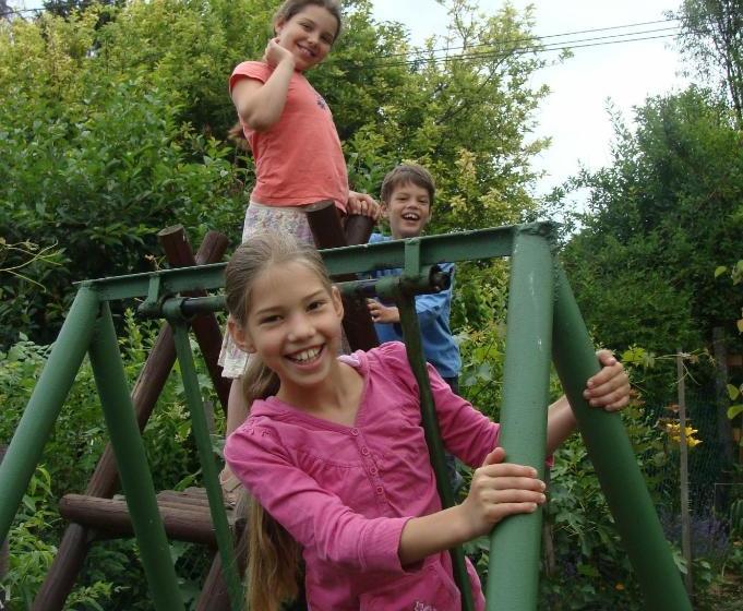 بنسيون András Nádfedeles Vendégház