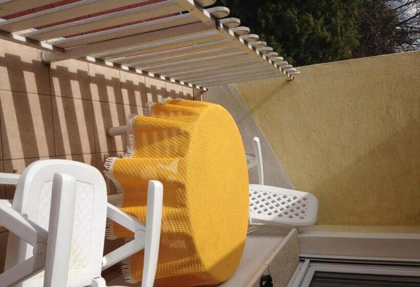 ペンション Györgyi Haus