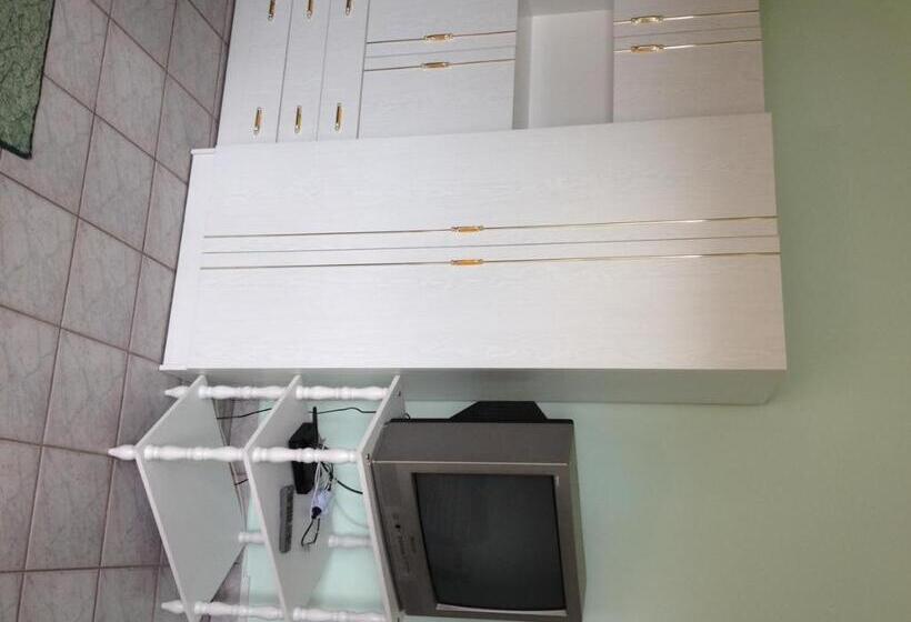 ペンション Györgyi Haus