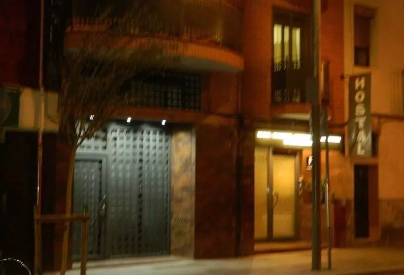 پانسیون Hostal House