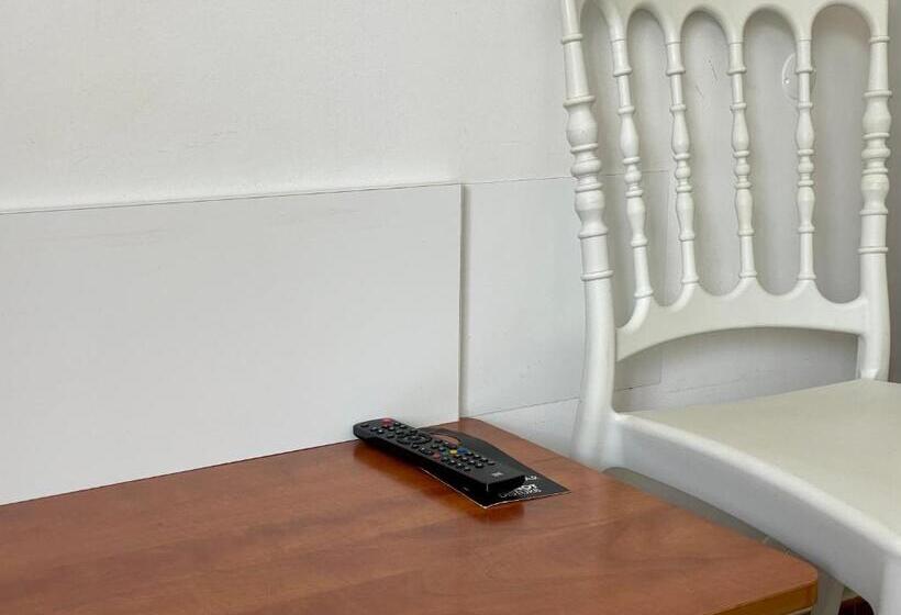 پانسیون Na Crista Da Onda