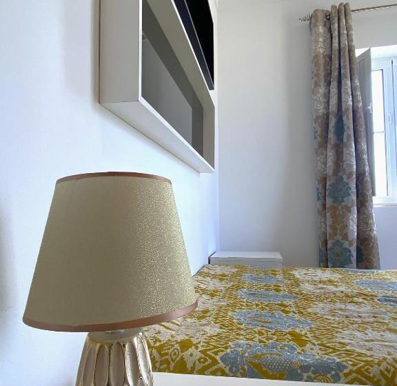 پانسیون Na Crista Da Onda