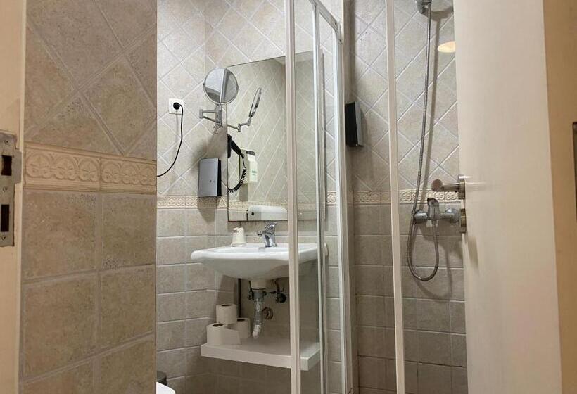 پانسیون Na Crista Da Onda