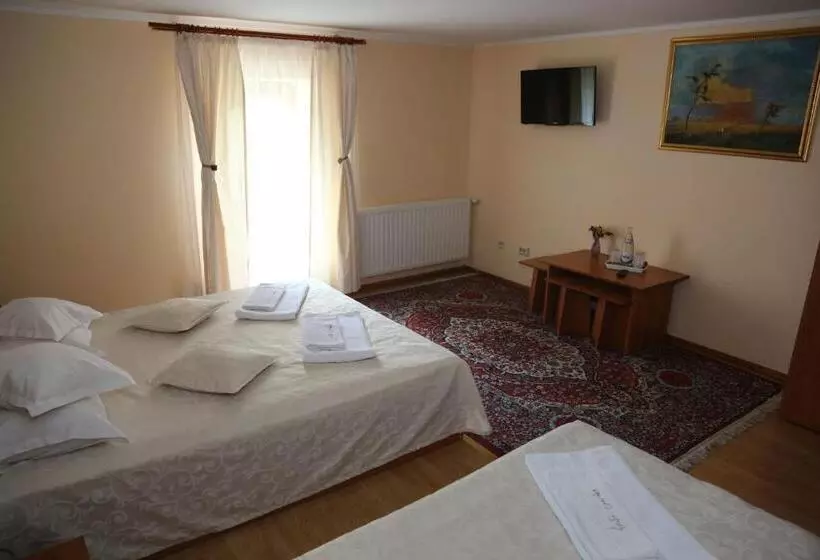 Majatalo New Aosta Garden