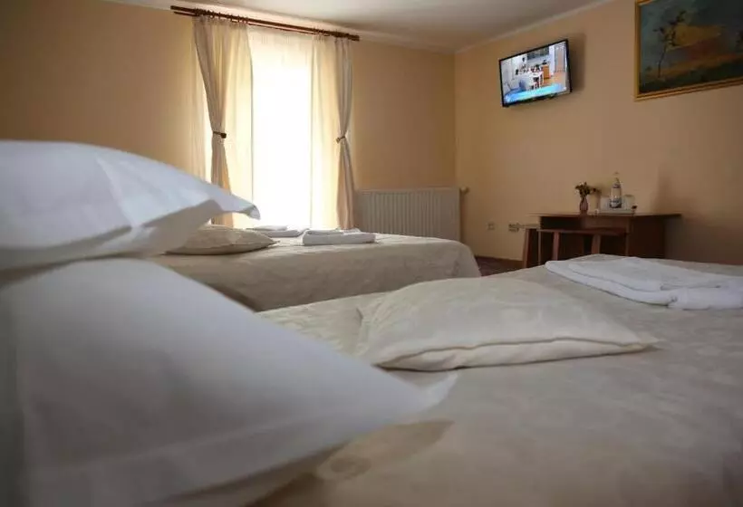 Majatalo New Aosta Garden