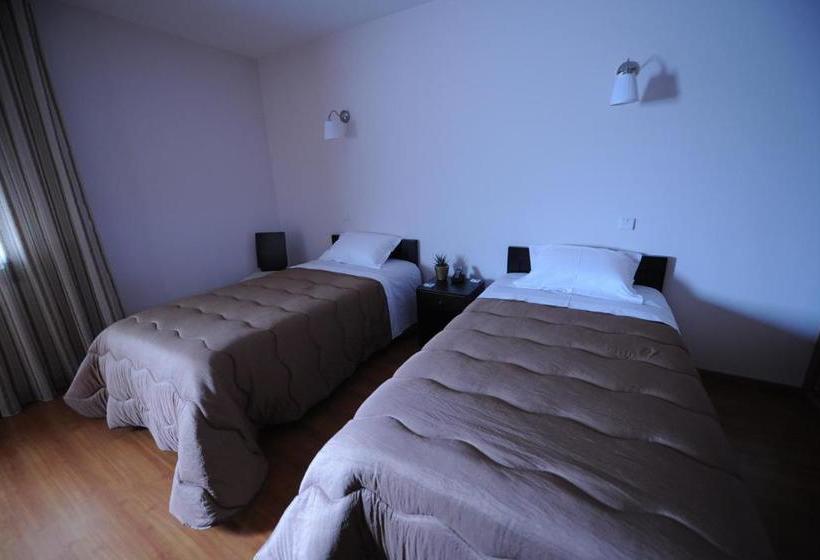 Пансион Senhor Dos Perdoes Alojamento Local