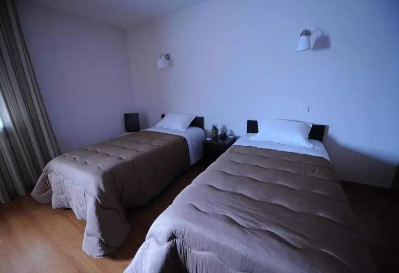 Majatalo Senhor Dos Perdoes Alojamento Local