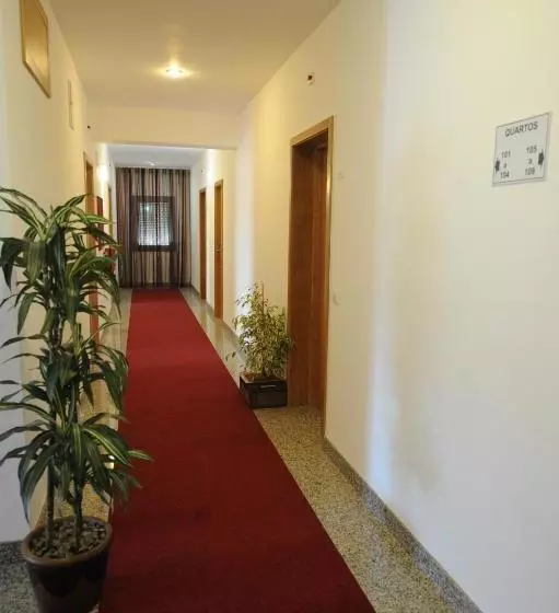 Majatalo Senhor Dos Perdoes Alojamento Local