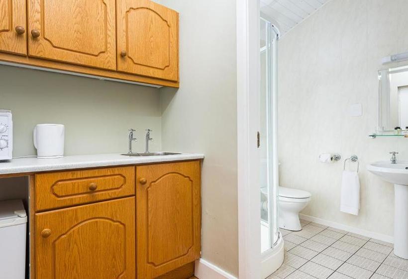 پانسیون The Oystercatcher Lodge Guest House