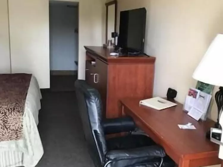 Retkeilymaja Elephant Butte Inn