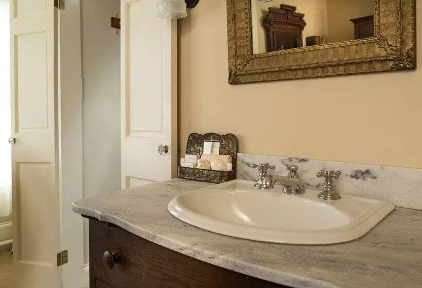 Retkeilymaja Pentagoet Inn