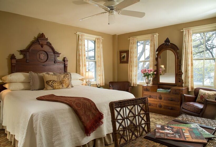 فندق صغير Pentagoet Inn