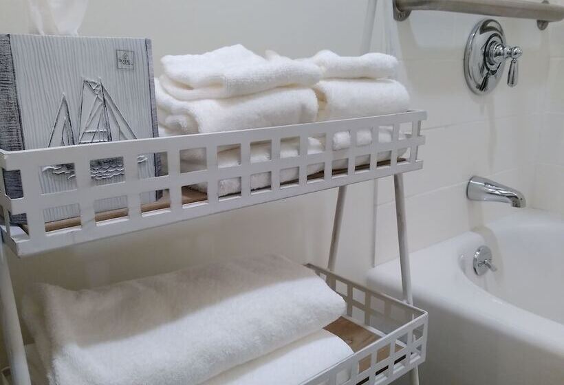 فندق صغير The Inn On Mount Desert