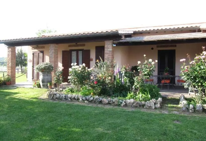 ホテル Agriturismo Lillastro