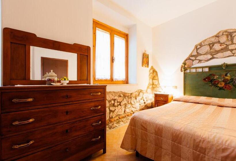 فندق Agriturismo Lillastro