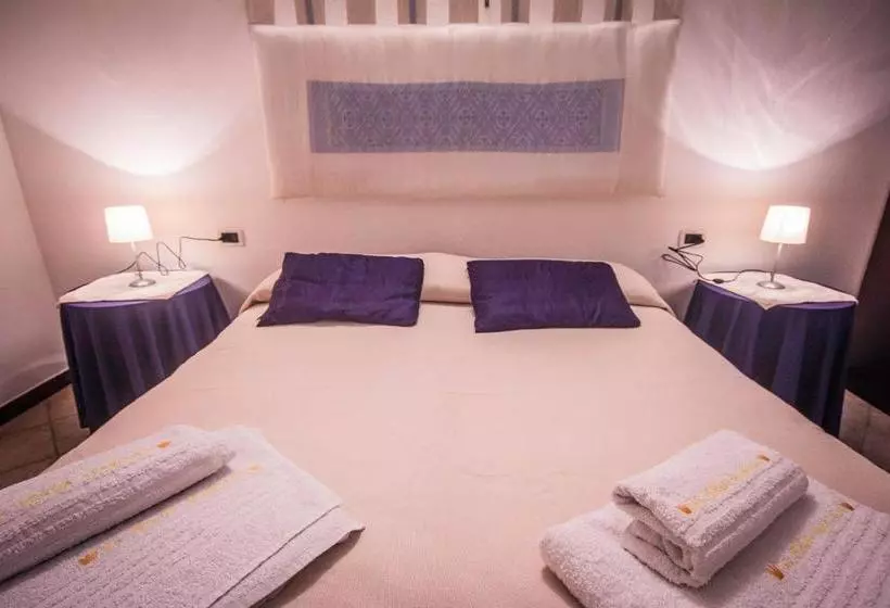 هتل Agriturismo Sa Perda Marcada