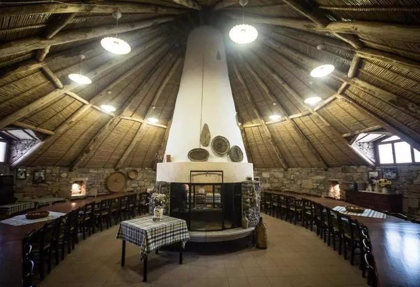 هتل Agriturismo Sa Perda Marcada