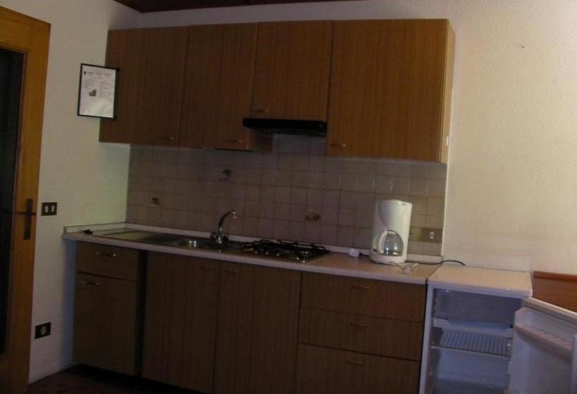 酒店 Appartamenti Suttru