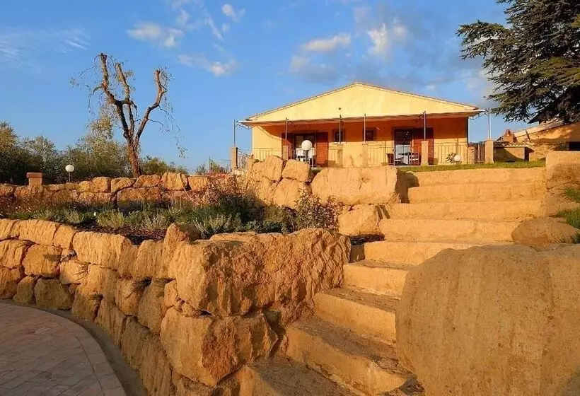 Hotelli Cerchio Verde