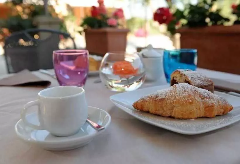 Hotelli Cerchio Verde