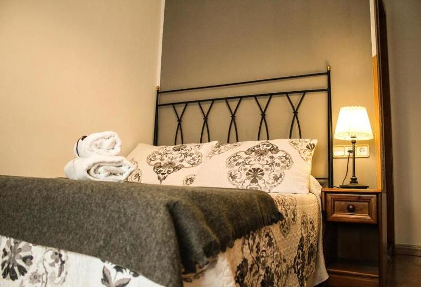 بنسيون Hospedaje Torreón