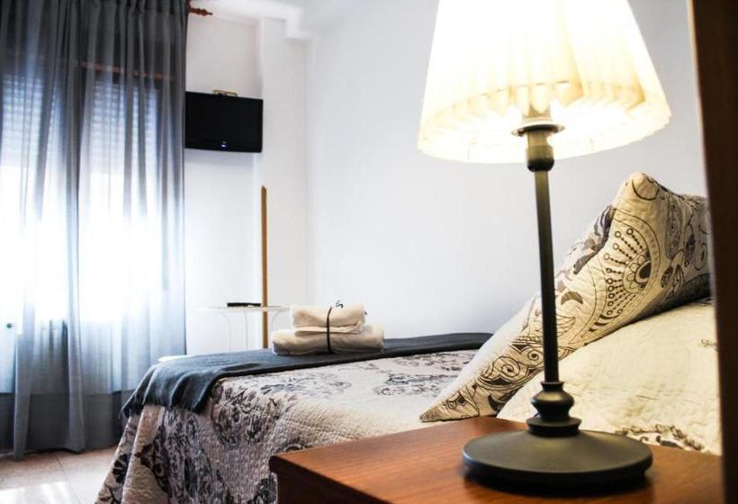 بنسيون Hospedaje Torreón