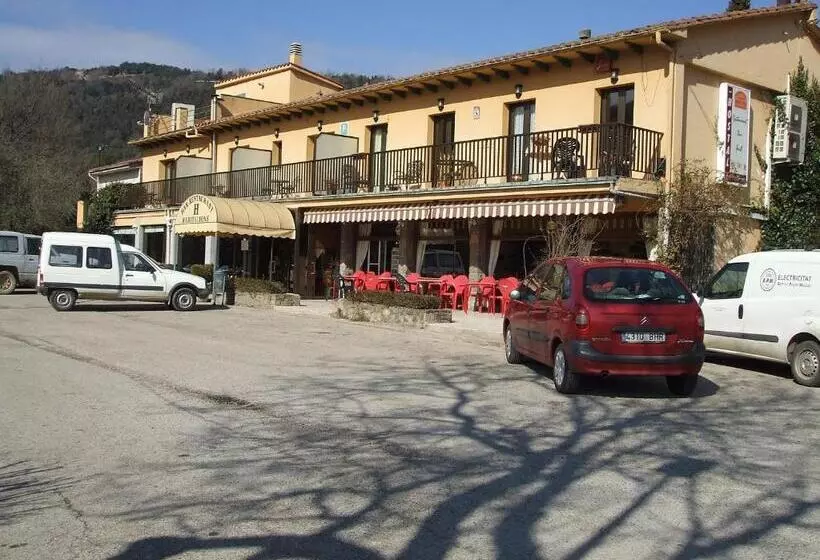 Majatalo Hostal Mont Rock