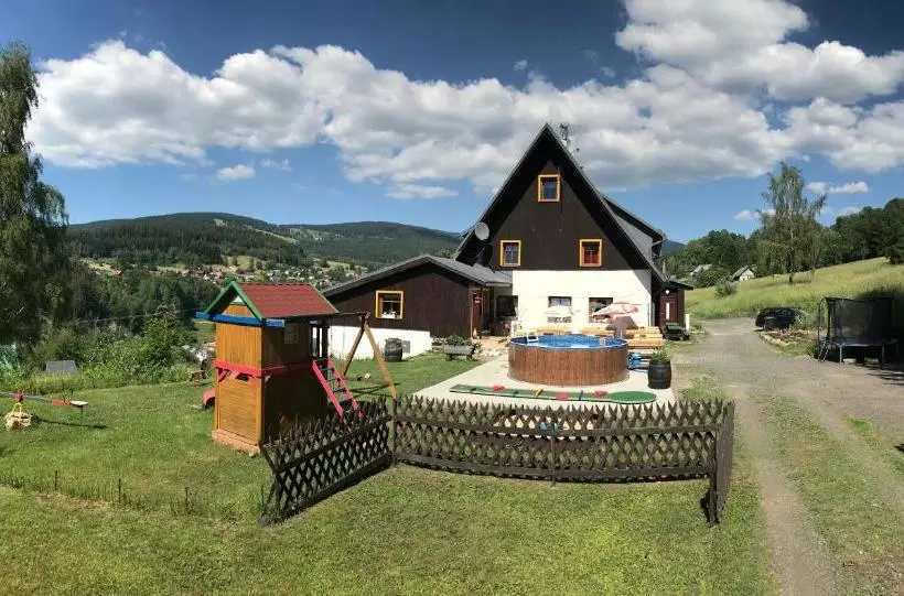 Majatalo Penzion Slunečnice