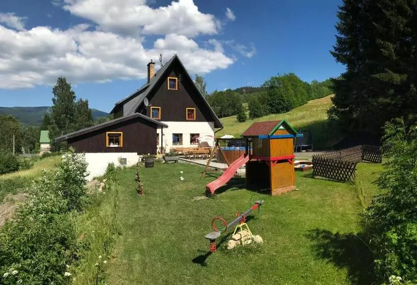 Majatalo Penzion Slunečnice