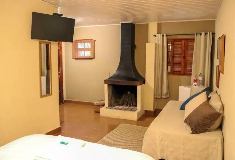 Majatalo Pousada Santuário Acalanto