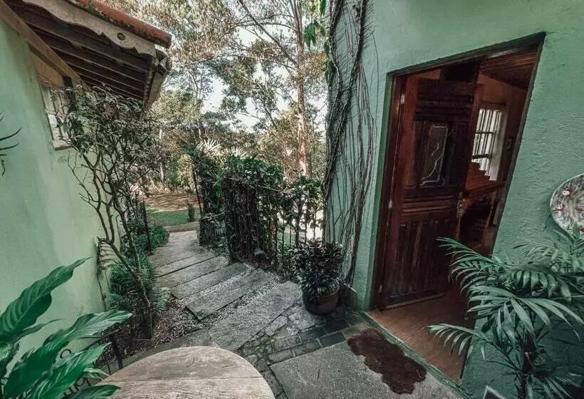 Majatalo Pousada Santuário Acalanto