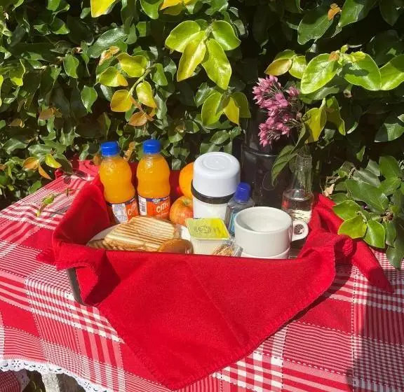 ペンション Pouzada Bom Clima   Servimos Cestas De Café Da Manhã   Melhor Custo Benefício Em Gravatá