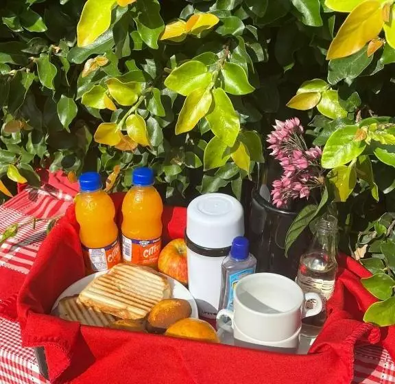 ペンション Pouzada Bom Clima   Servimos Cestas De Café Da Manhã   Melhor Custo Benefício Em Gravatá