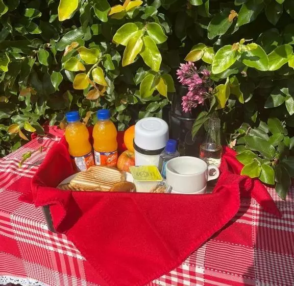 ペンション Pouzada Bom Clima   Servimos Cestas De Café Da Manhã   Melhor Custo Benefício Em Gravatá