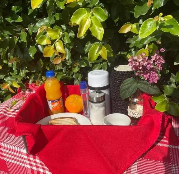 ペンション Pouzada Bom Clima   Servimos Cestas De Café Da Manhã   Melhor Custo Benefício Em Gravatá