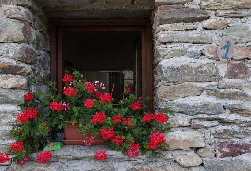ホテル Agriturismo Al Castagneto