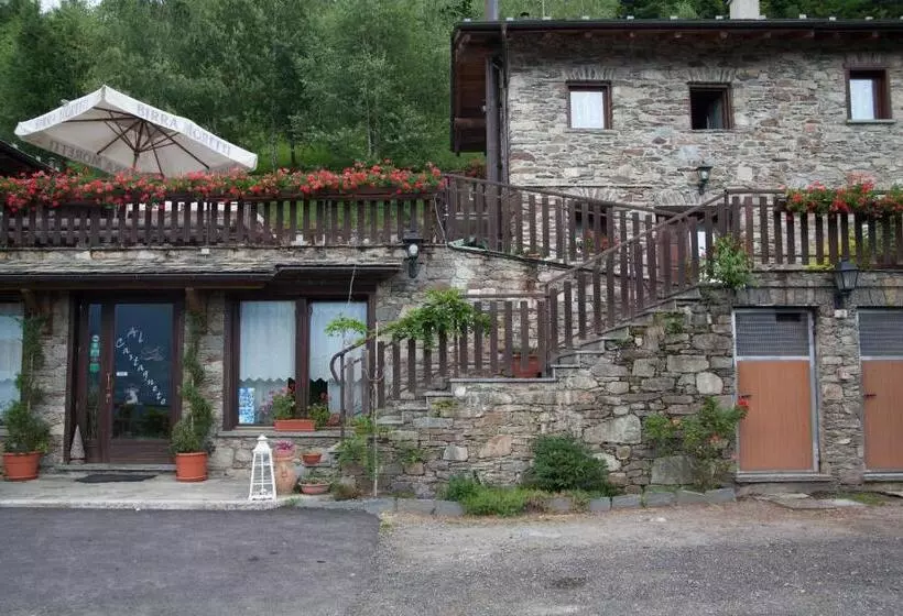 ホテル Agriturismo Al Castagneto