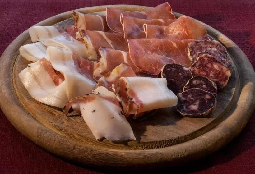 ホテル Agriturismo Al Castagneto