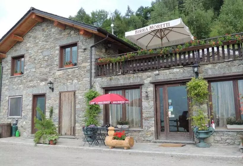 ホテル Agriturismo Al Castagneto