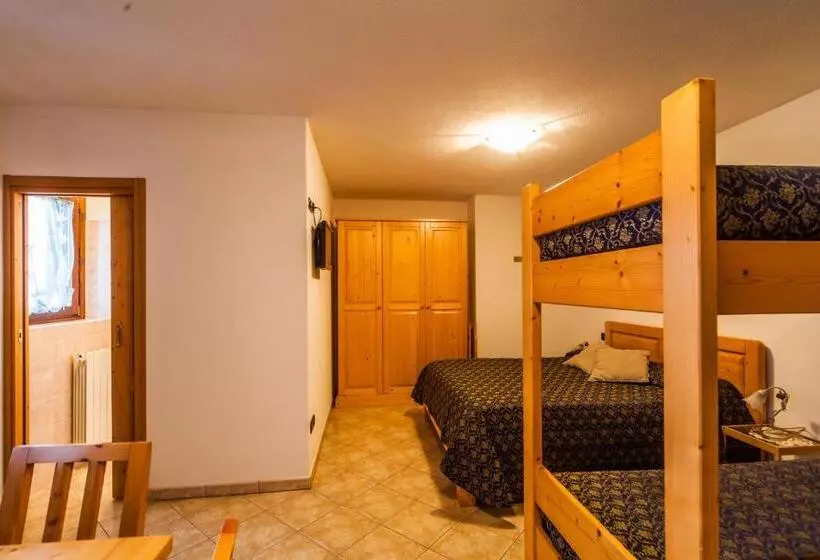 ホテル Agriturismo Al Castagneto