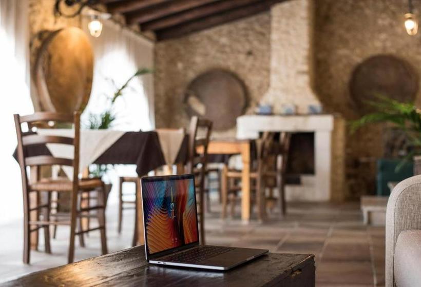 Szálloda Agriturismo Baglio Lauria