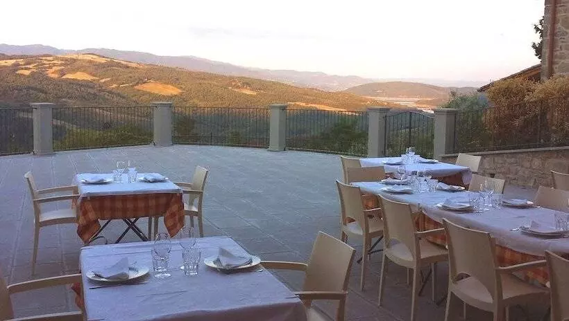 Hotelli Terra Di Michelangelo