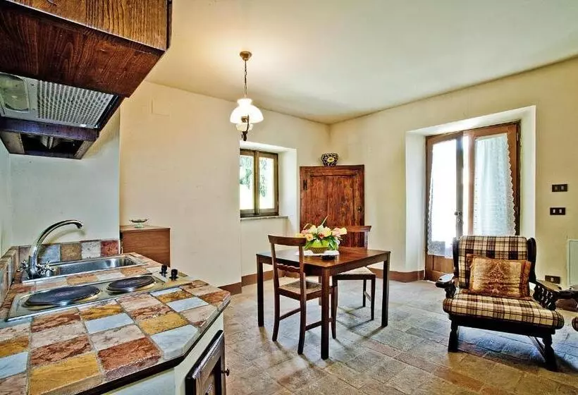 Hotelli Terra Di Michelangelo