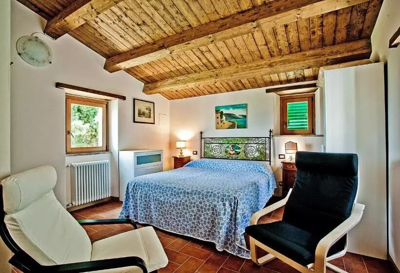 Hotelli Terra Di Michelangelo