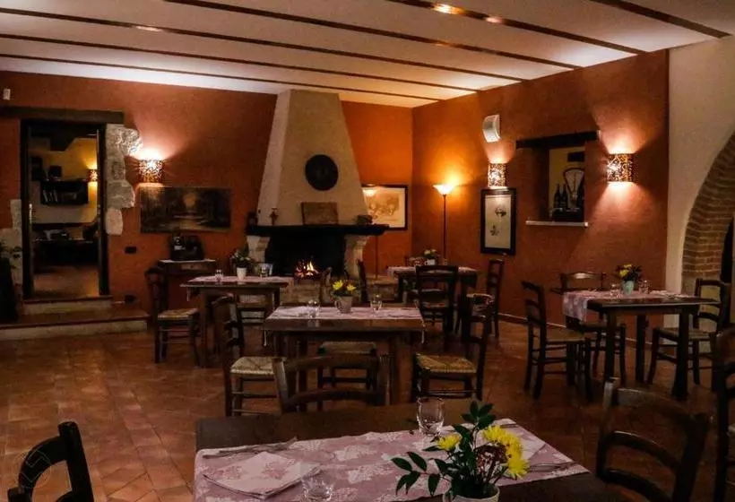 ホテル Casale Il Pisciarello